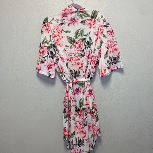 Show Me Your Mumu One Size Lightwieght Floral Brie Kimono Robe: 4103 - Picture 6 of 11